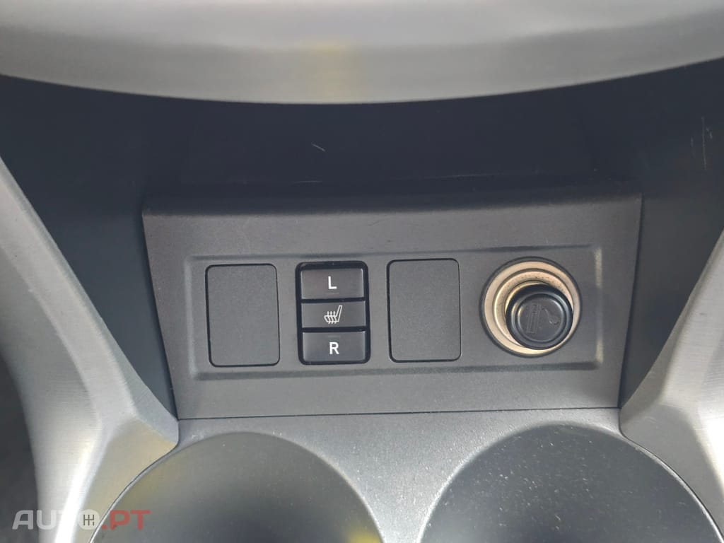 Toyota RAV4 2.2 D-4D X