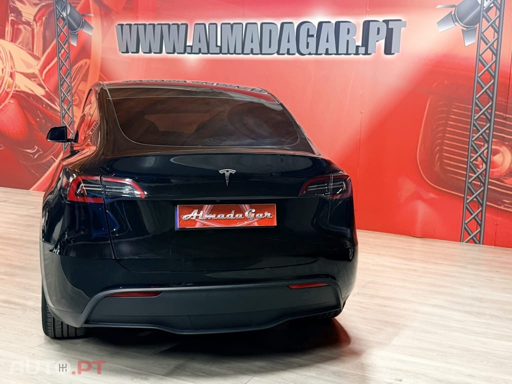 Tesla Model Y Tração Traseira