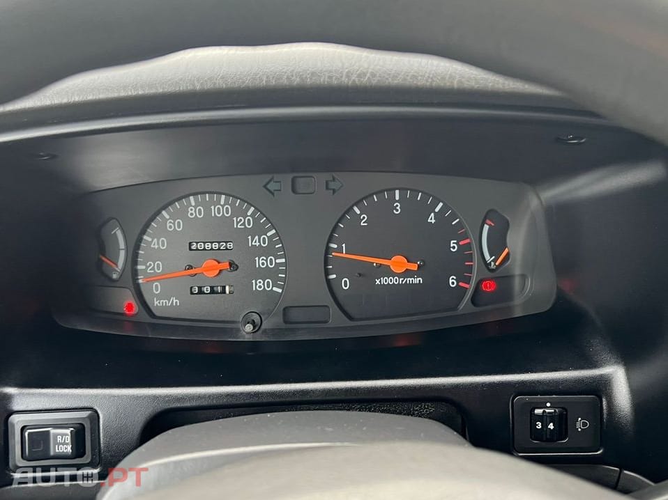 Mitsubishi L200 2.5 TD CD