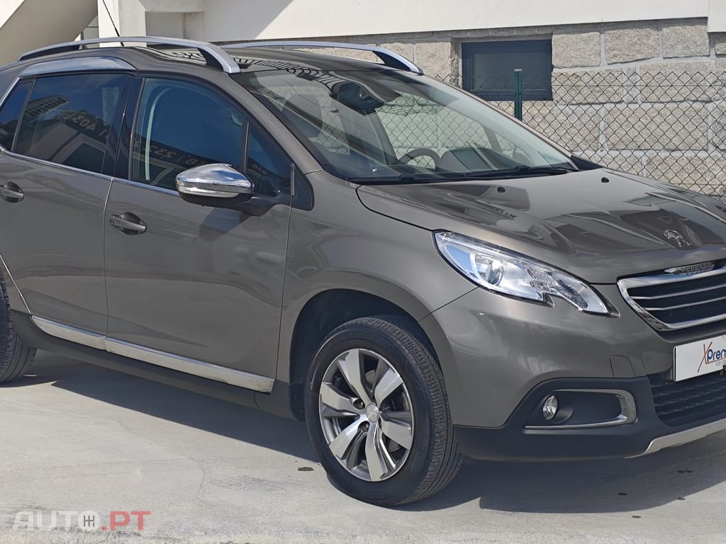 Peugeot 2008 1.2eTHP Allure