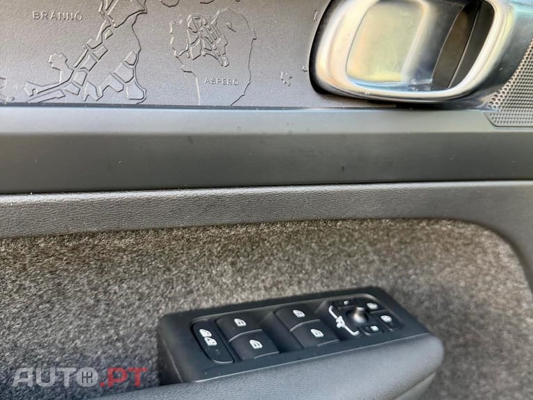 Volvo XC40 1.5 T4 PHEV Essential