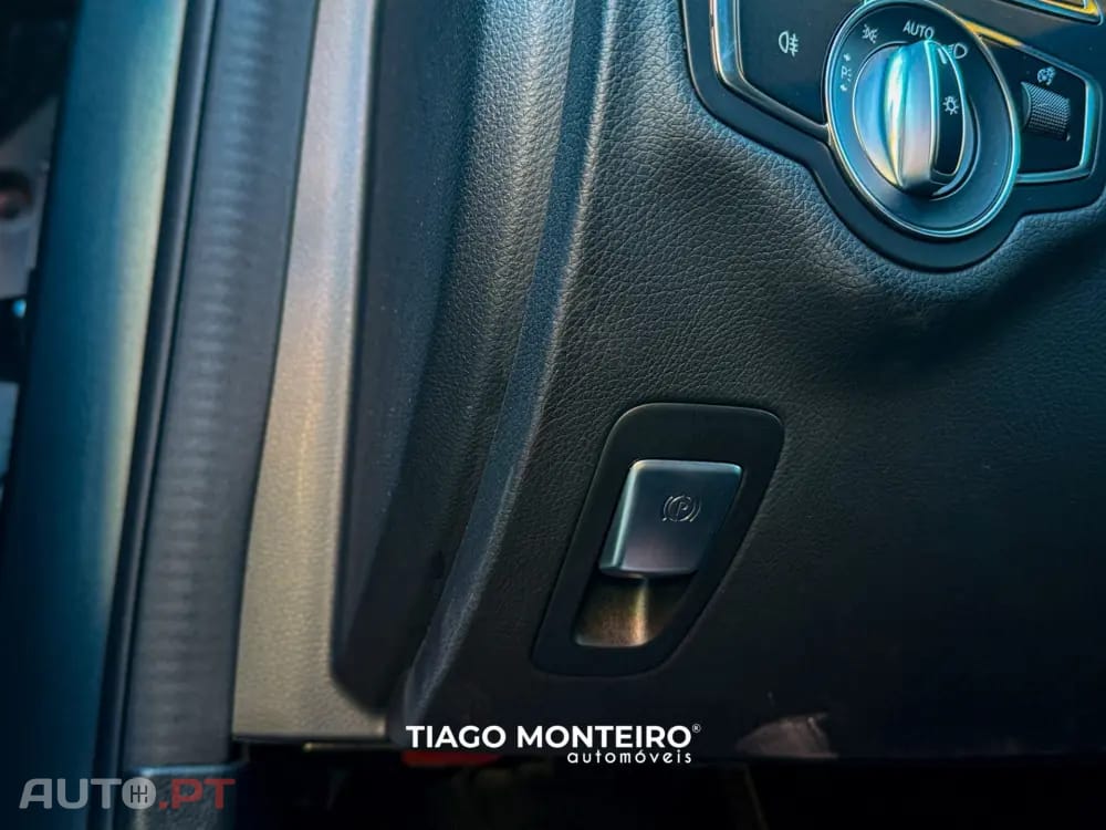 Mercedes-Benz C 300 de T 9G-TRONIC AMG Line PACK NIGHT