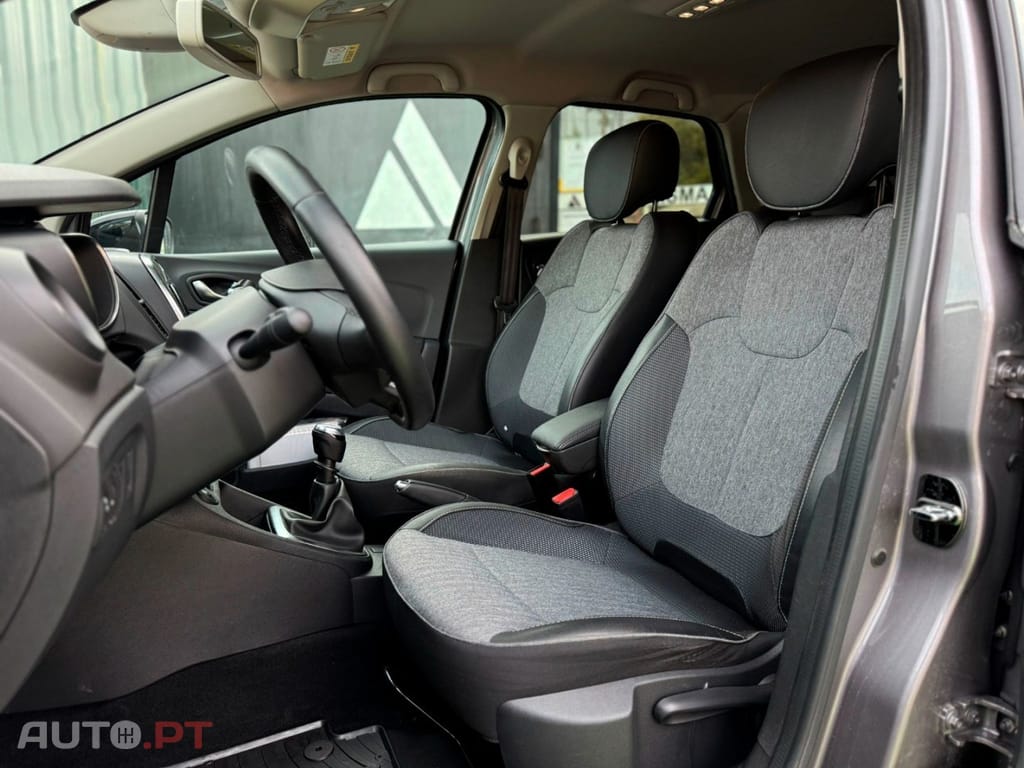 Renault Captur 1.2 TCe Initiale Paris