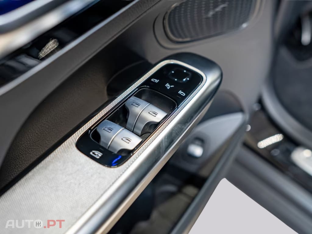 Mercedes-Benz GLC 300 I.V.A DEDUTIVEL de 4M Avantgarde