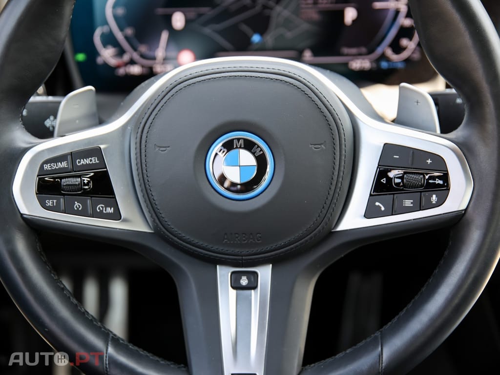 BMW 330 e Aut.