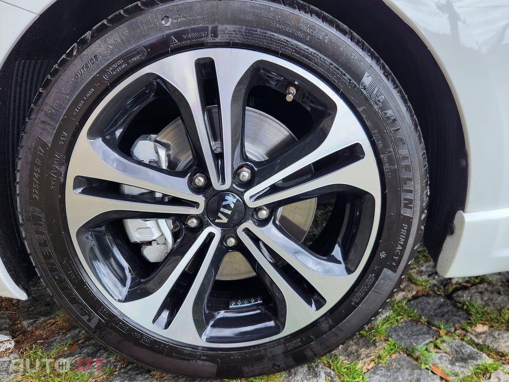 Kia Ceed 1.6 CRDi GT Line