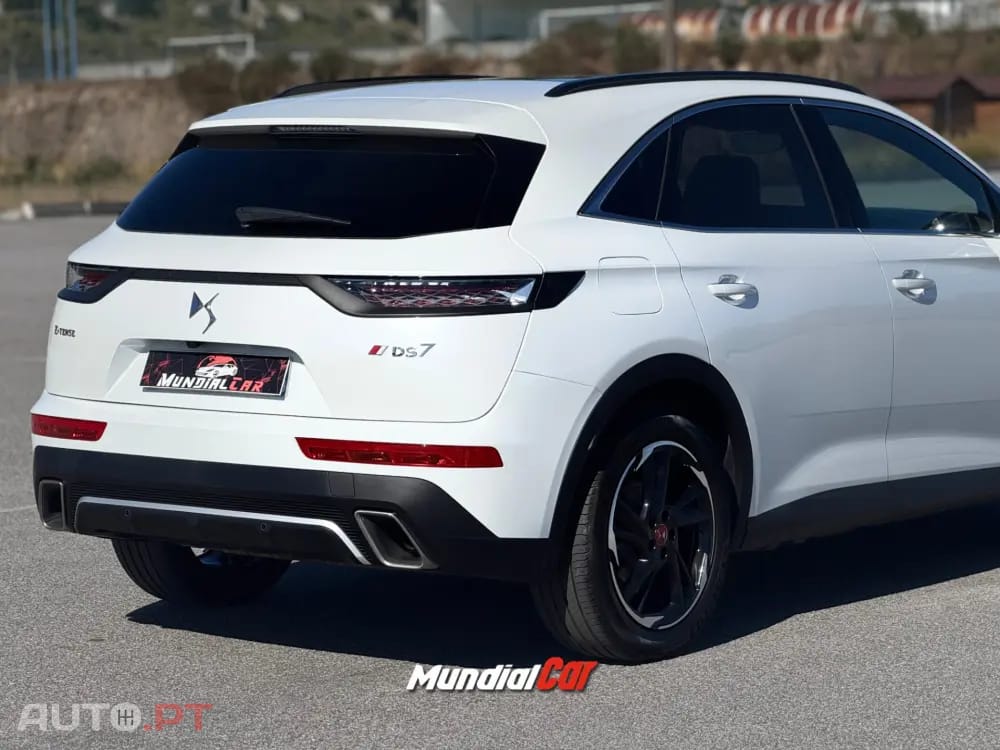 DS DS7 Crossback E-Tense Performance Line + EAT8