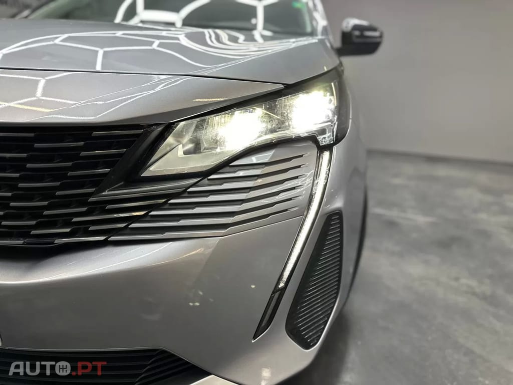 Peugeot 5008 1.2 PureTech Allure Pack