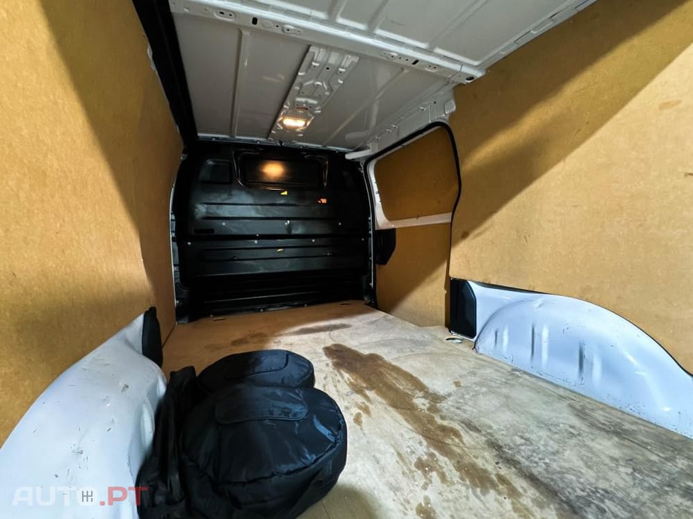 Peugeot Expert e Expert L2 Premium