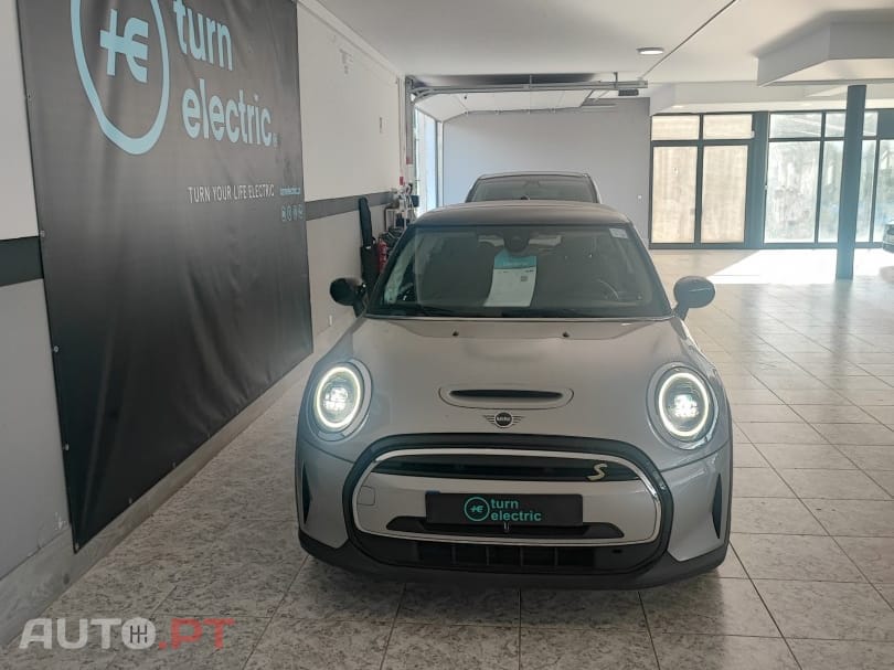 MINI Cooper Cooper SE