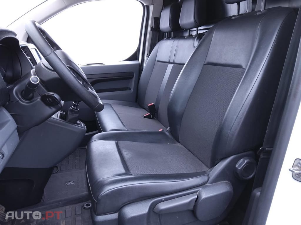 Peugeot Expert 2.0 BlueHDi Long Asphalt