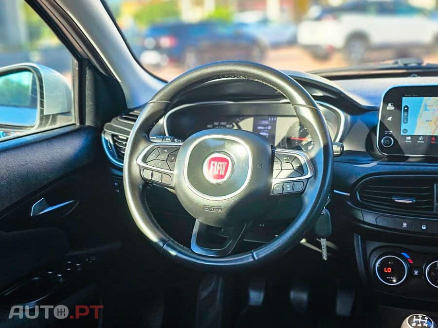 Fiat Tipo 1.3 M-Jet Lounge Tech J17