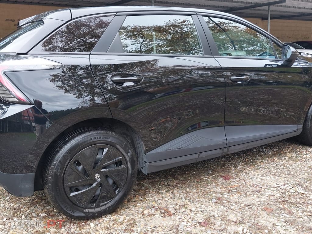 MG MG4 51 kWh Standard