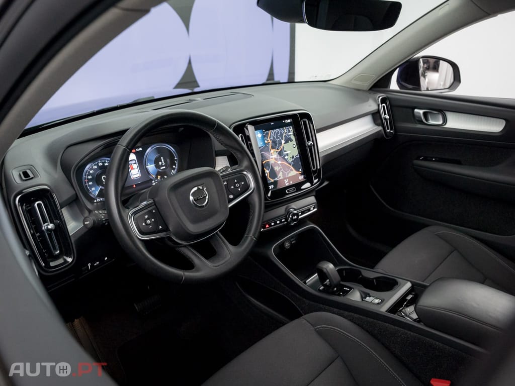 Volvo XC40 1.5 T4 PHEV Inscription Expression