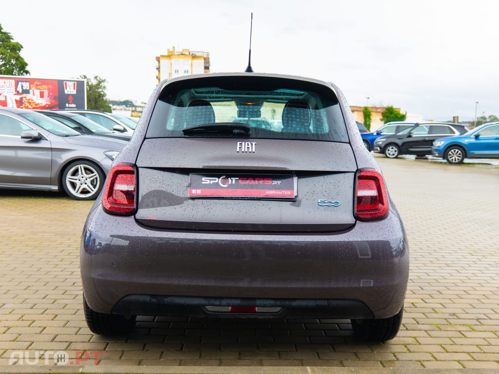 Fiat 500e 42kWh ICON