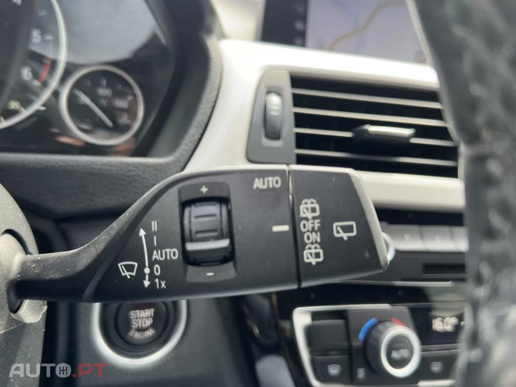 BMW 320 d Touring Advantage Auto