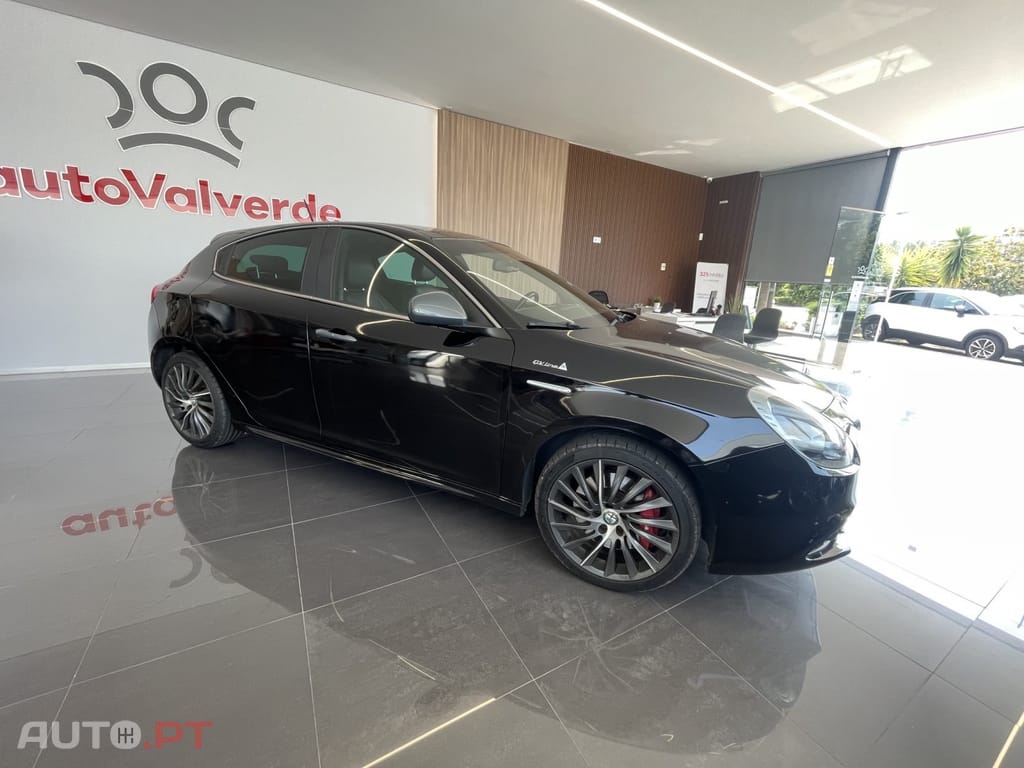 Alfa Romeo Giulietta 2.0 JTDm Exclusive J18
