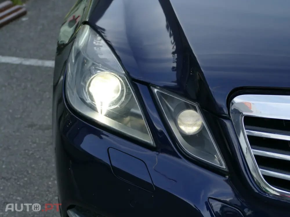 Mercedes-Benz E 220 CDi Avantgarde BE Auto.