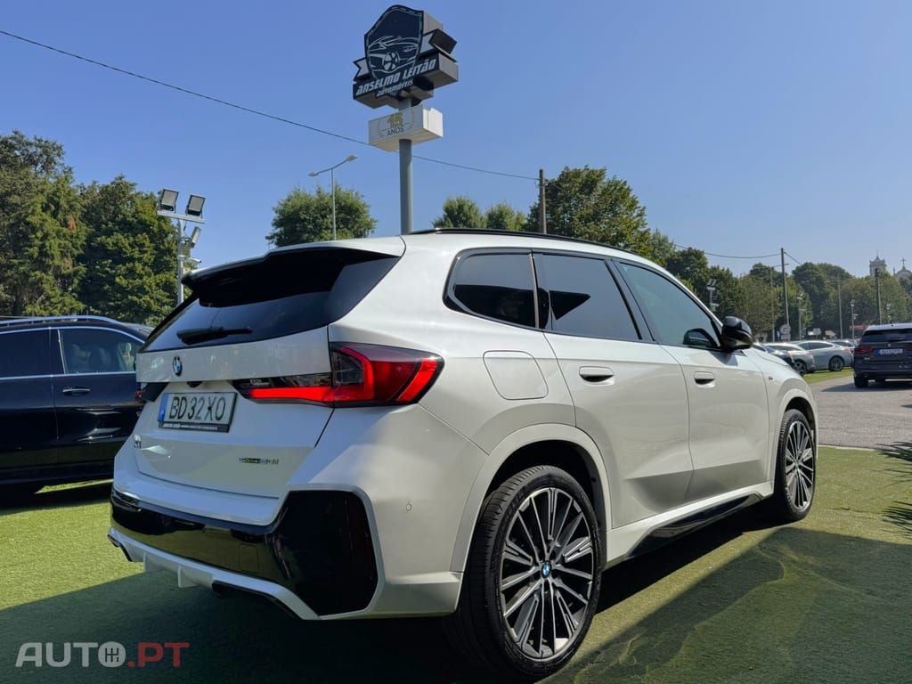 BMW X1 sDrive20i Pack Desportivo M