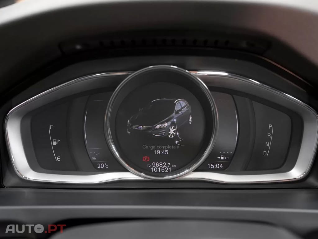 Volvo V60 2.4 D6 Momentum AWD Phev