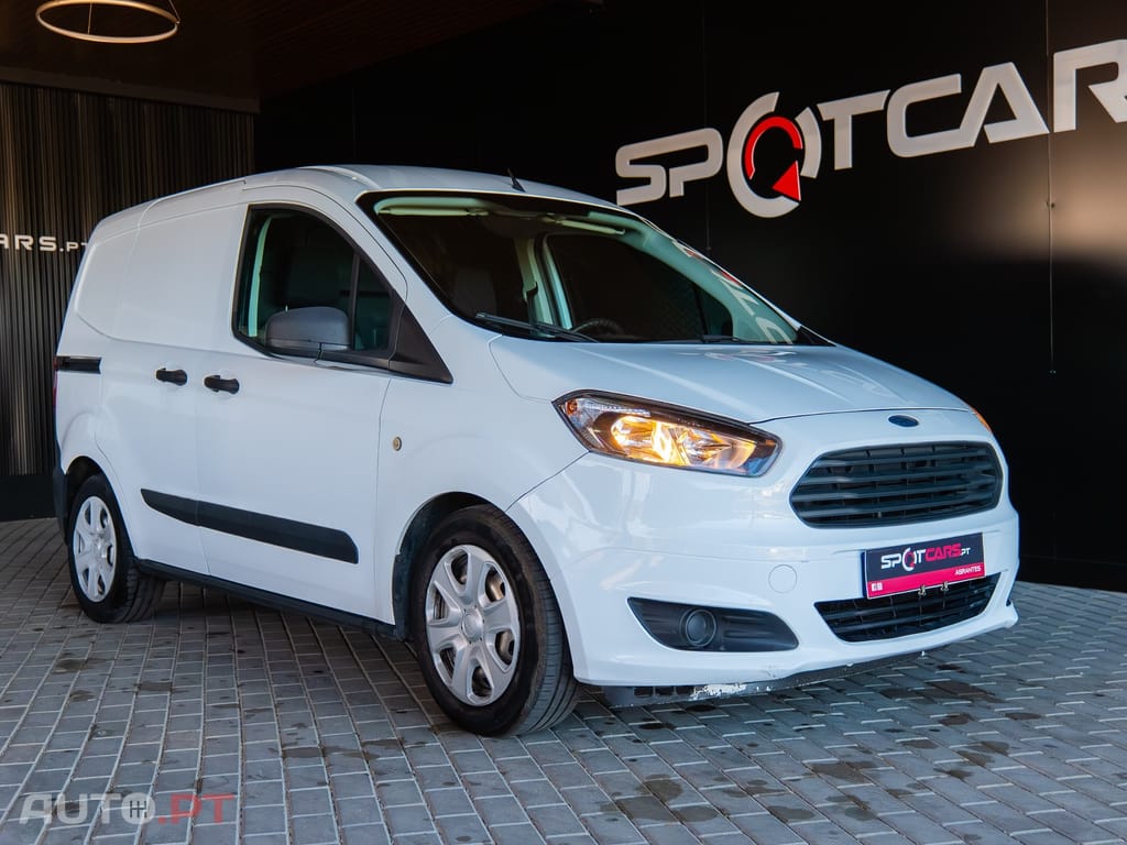 Ford Tourneo 1.5 TDCi Ambiente