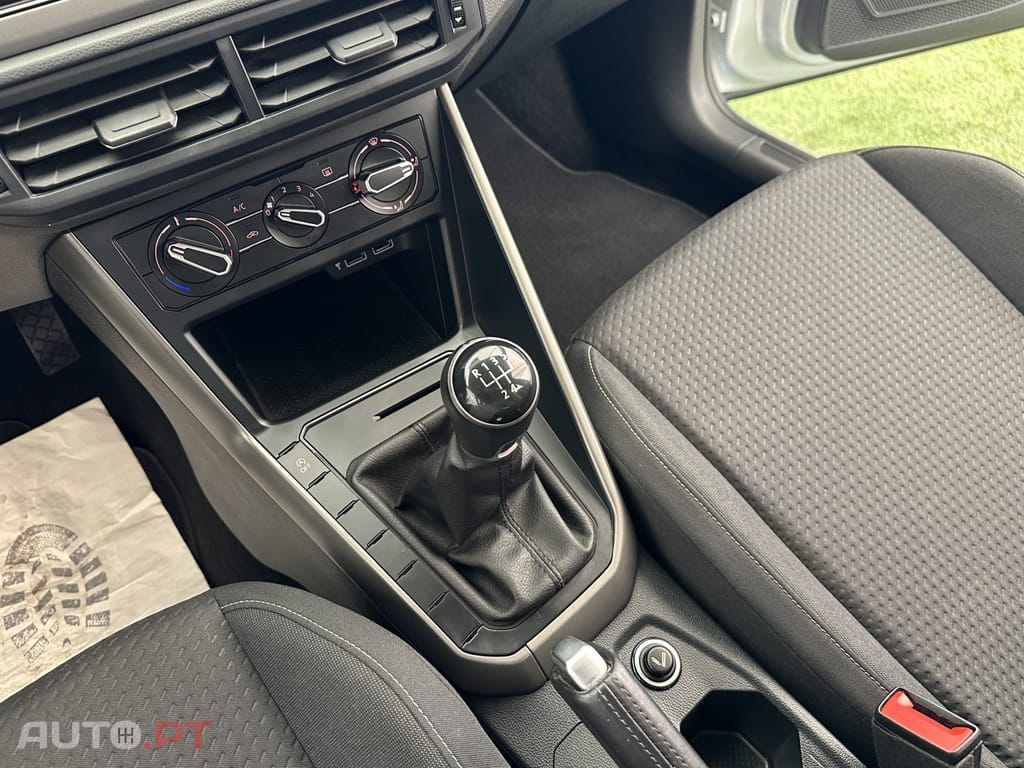 Volkswagen Polo 1.0 Lounge