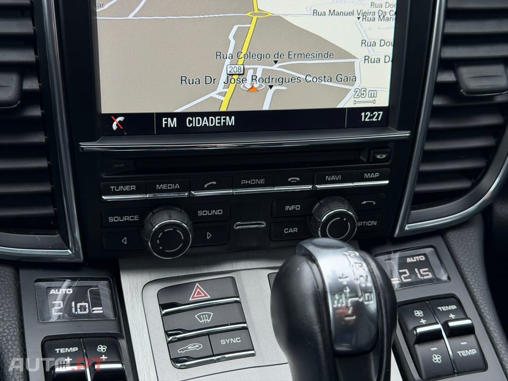 Porsche Panamera Standard