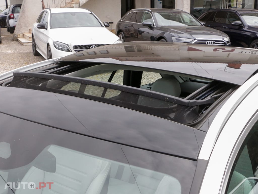 Mercedes-Benz C 300 de AMG Line
