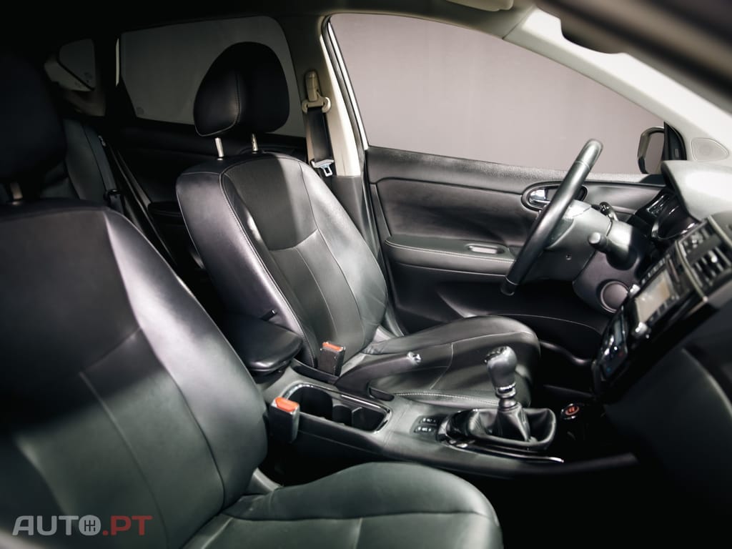 Nissan Pulsar 1.2 DIG-T Tekna