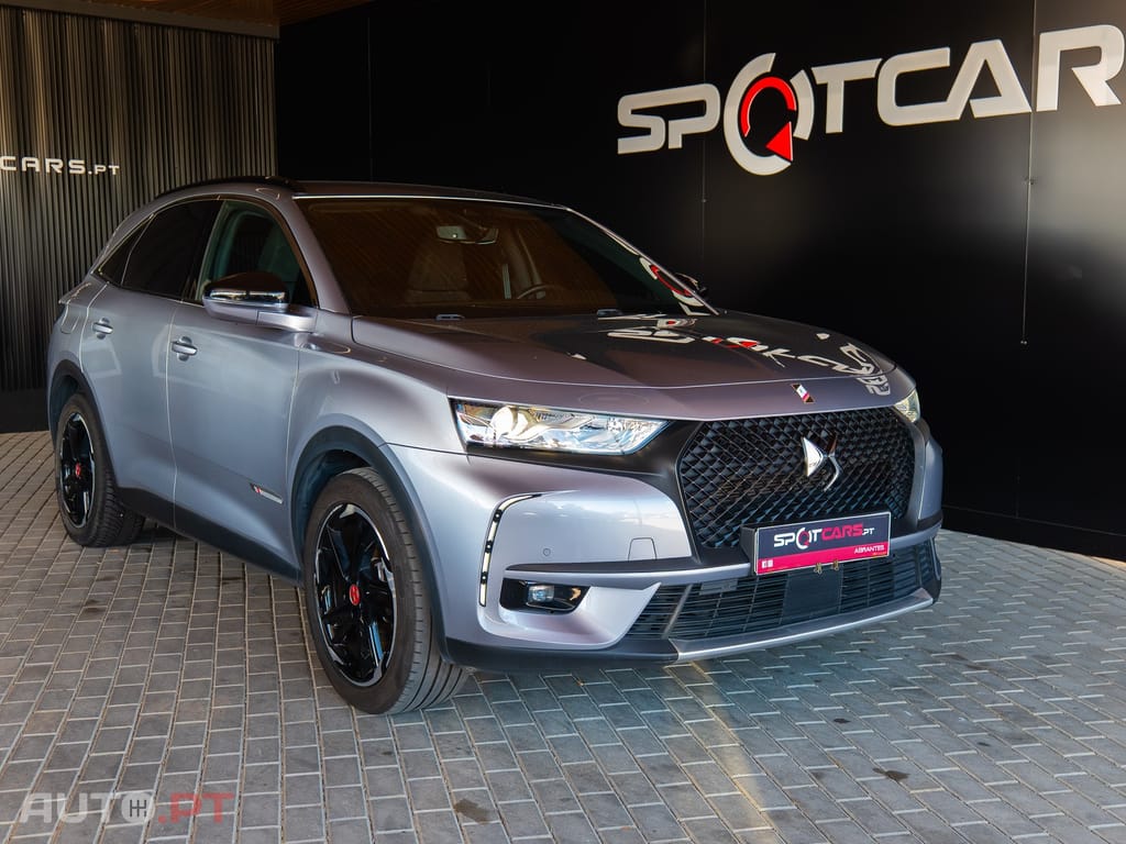 DS DS7 Crossback E-Tense Performance Line EAT8