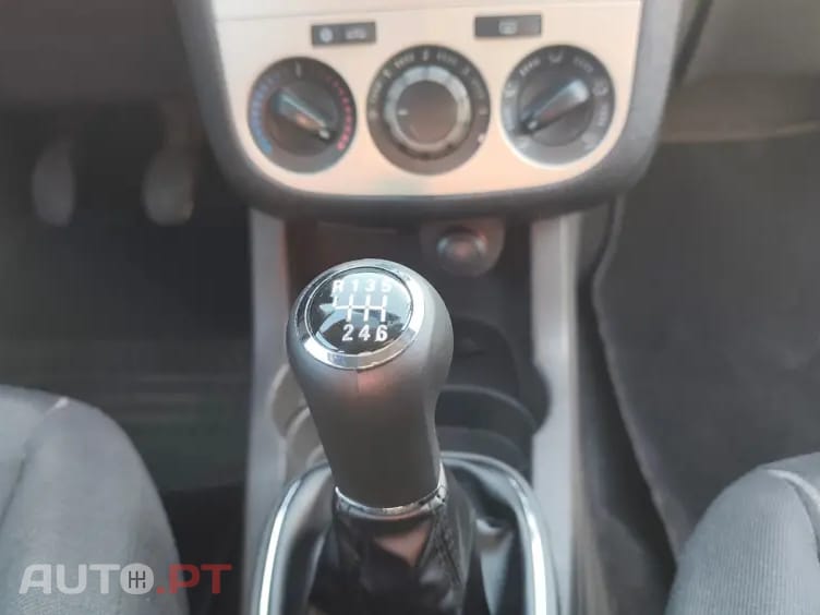 Opel Corsa 1.2 Enjoy