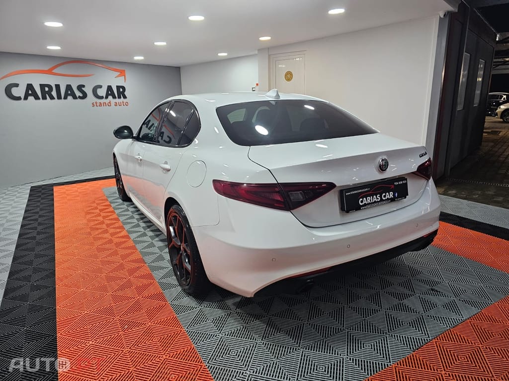 Alfa Romeo Giulia 2.2 D Super AT8