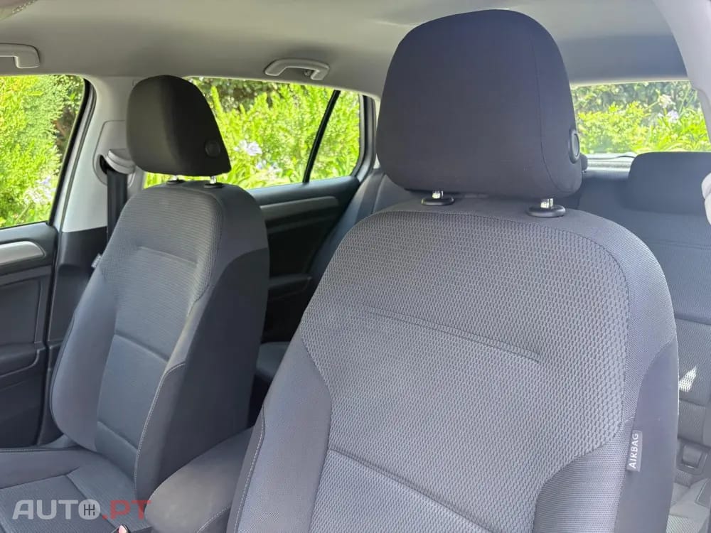 Volkswagen Golf 1.0 TSI Trendline