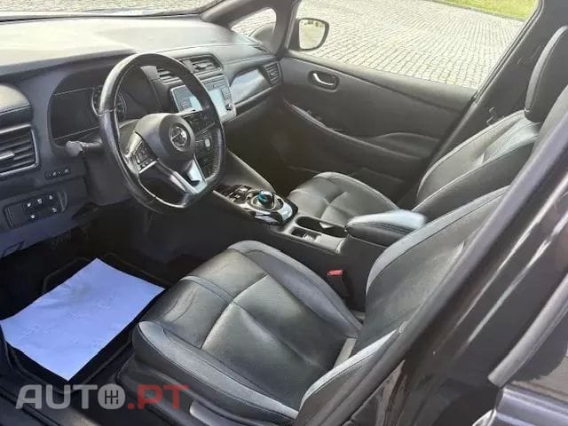Nissan Leaf Tekna Two Tone+ProPilot Park