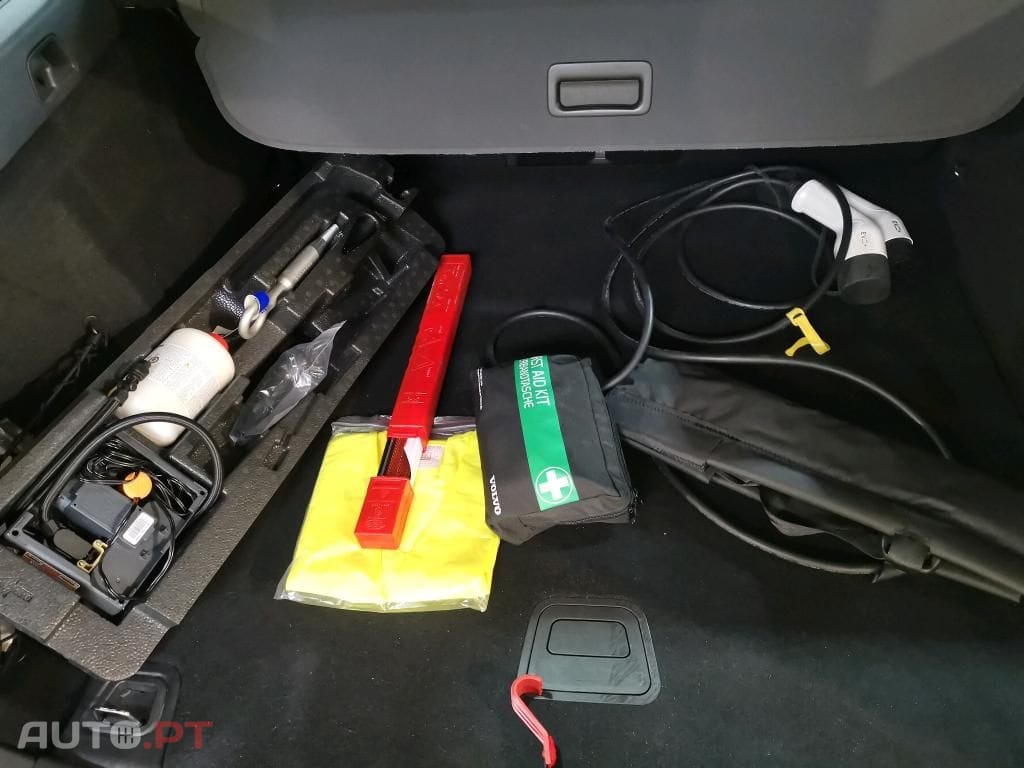 Volvo V60 2.0 T6 AWD TE Inscription Expression