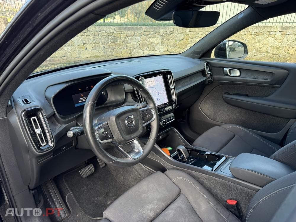 Volvo XC40 Recharge 69 kWh Single Motor Plus