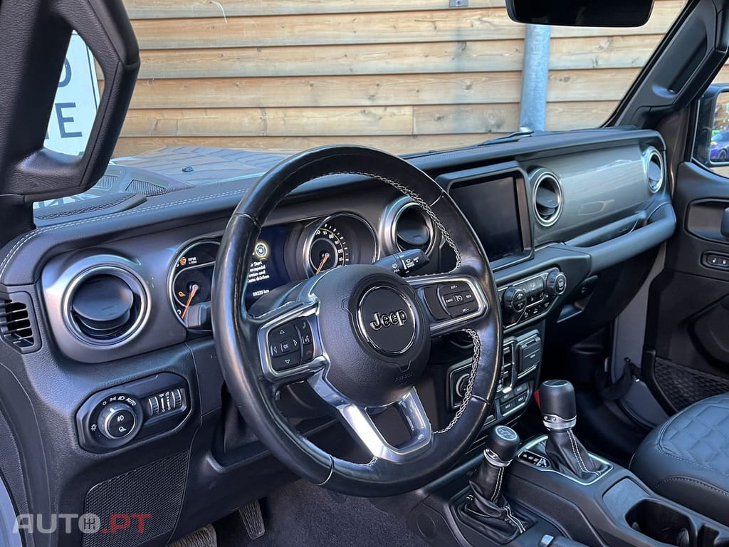 Jeep Gladiator 3.0 CRD Overland AT8