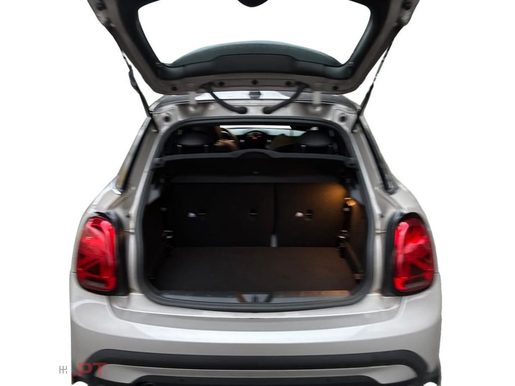 MINI Cooper Essential