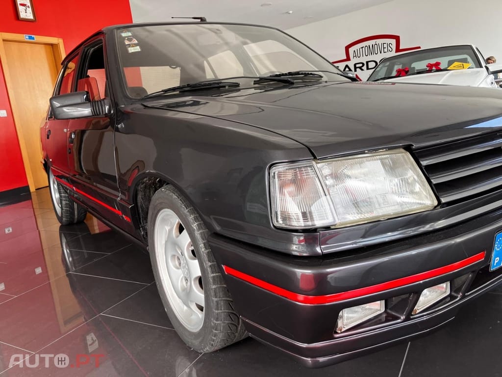 Peugeot 309 1.9 GTi