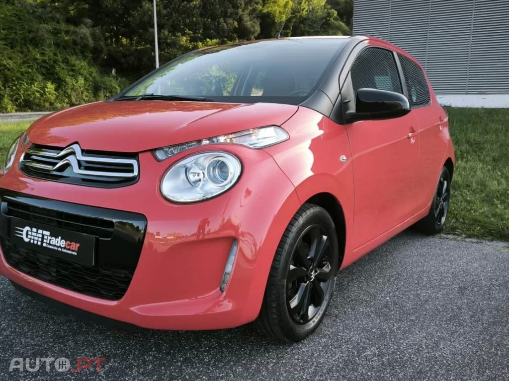 Citroen C1 1.2 VTi Shine