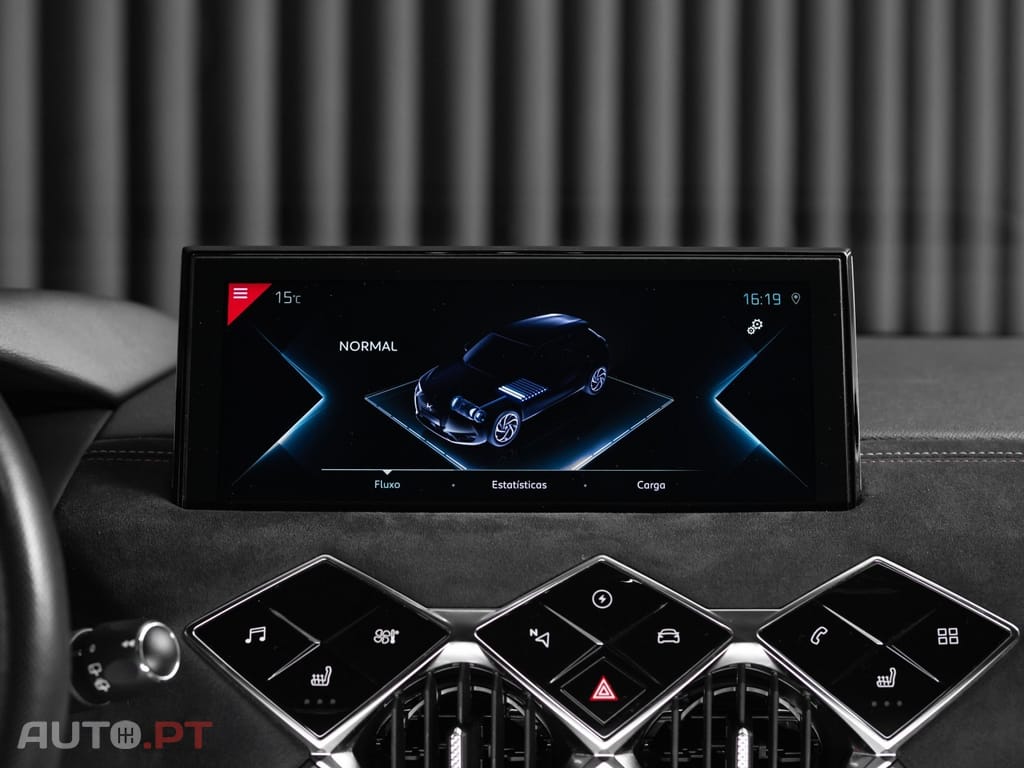 DS DS3 Crossback E-TENSE PERFORMANCE LINE