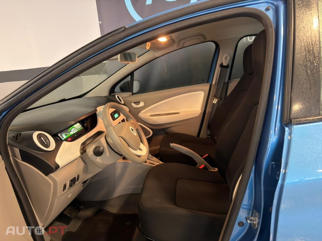 Renault Zoe (c/ Bateria) 41 kwh Intens