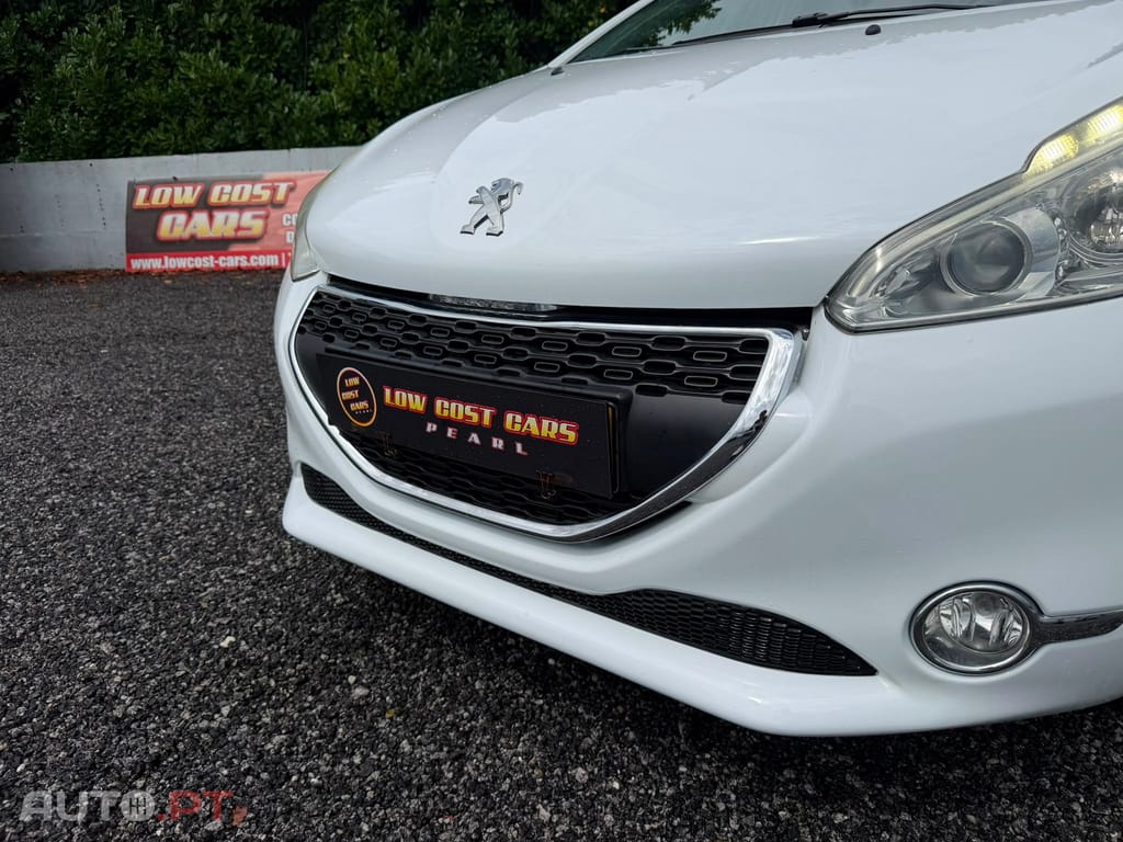 Peugeot 208 1.6 BlueHDi Style