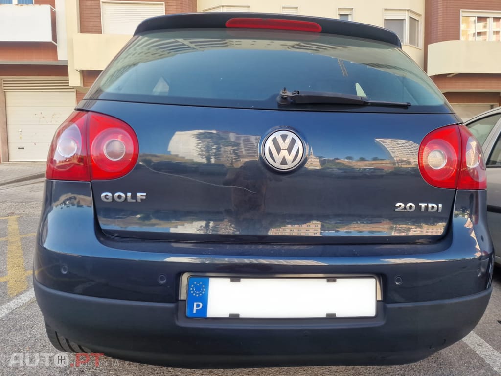 Volkswagen Golf 2.0 Highline