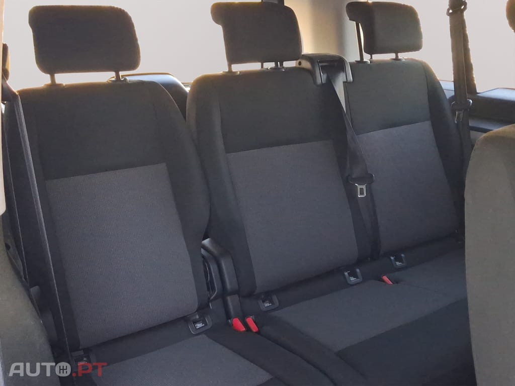 Peugeot Traveller 1.5 BlueHDi L3H1 Long