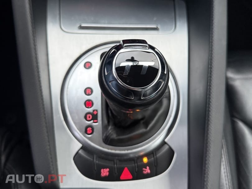 Audi TT 2.0 TFSI S tronic