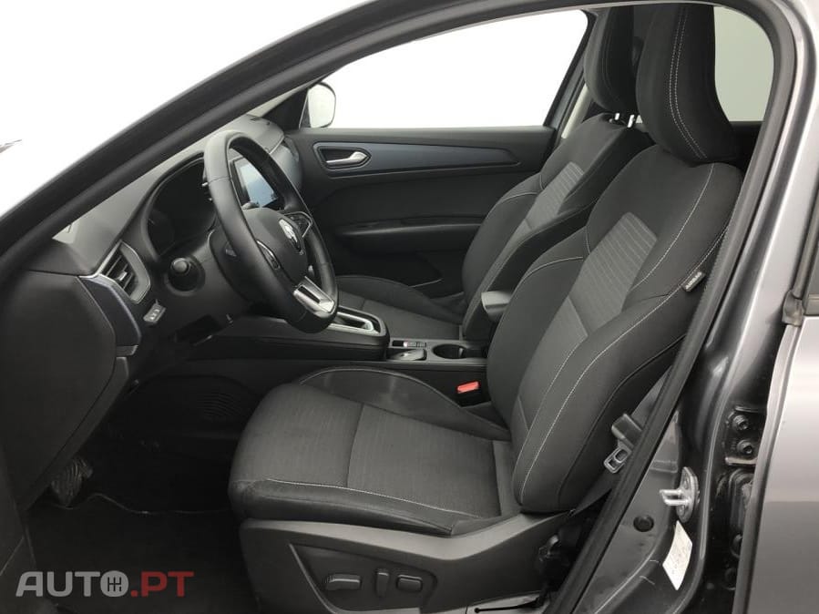 Renault Arkana 1.6 E-Tech Full Hybrid Evolution