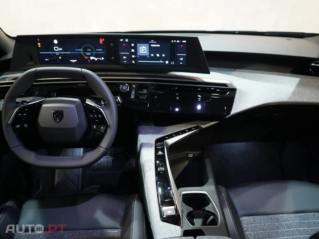 Peugeot 3008 1.2 Hybrid Allure e-DCS6