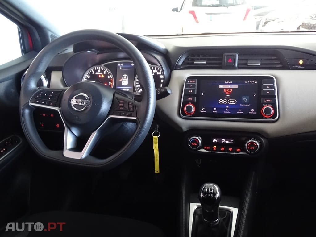 Nissan Micra 1.0 IG-T N-Connecta