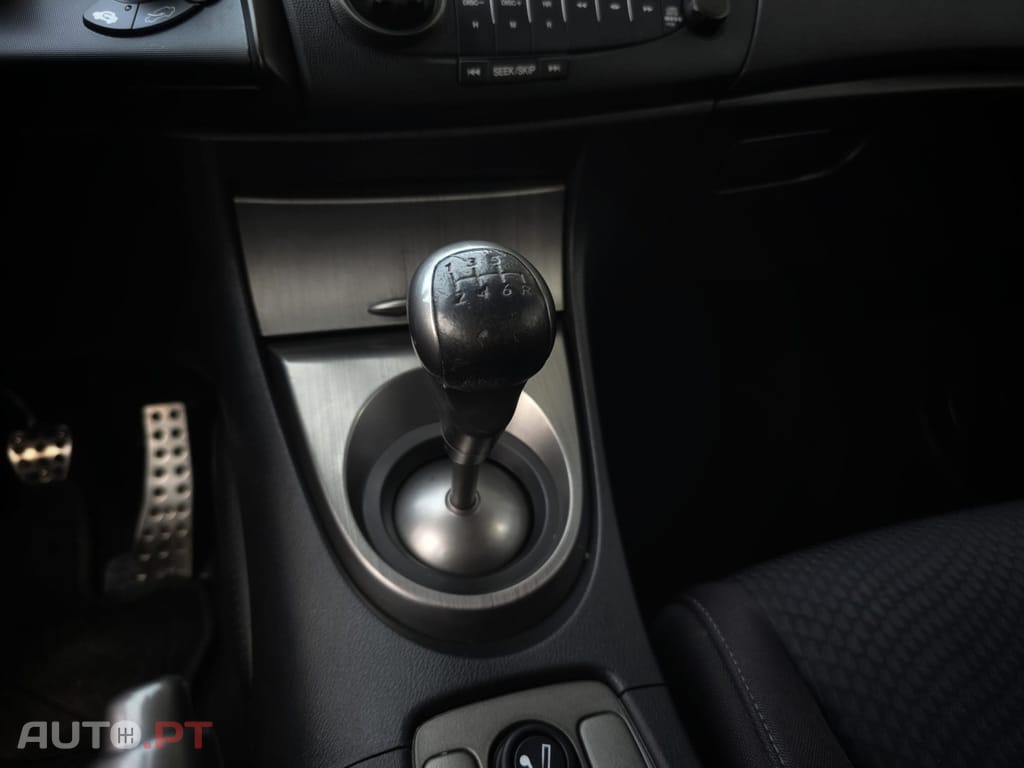 Honda Civic 1.4 i-VTEC Elegance